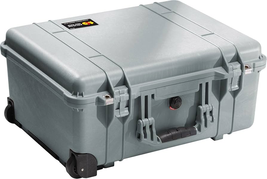 Amazon.com: Pelican 1560 Camera Case With Foam (Silver